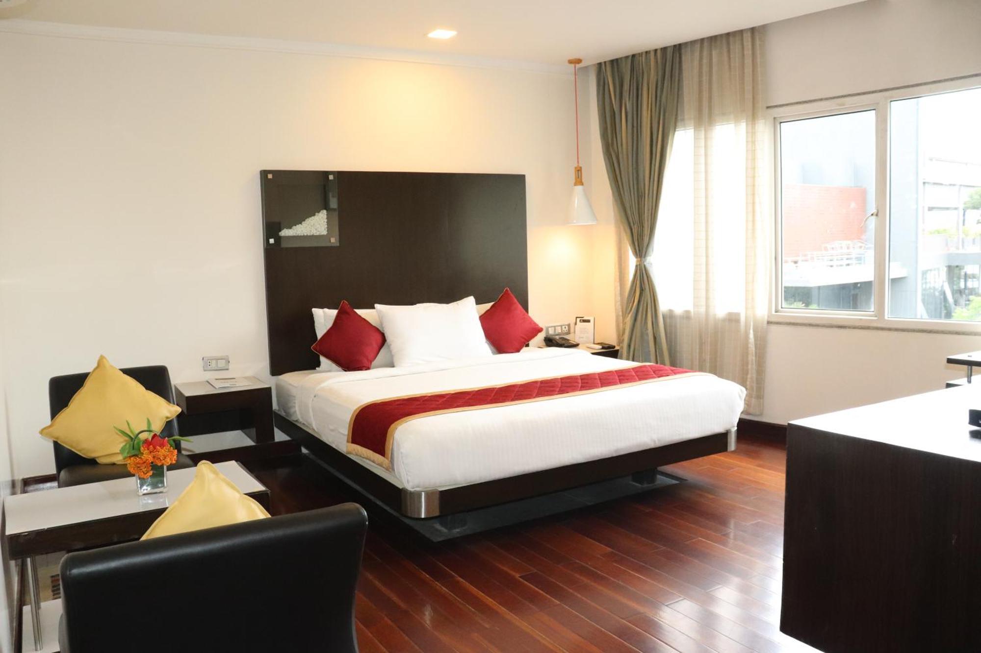 37Th Crescent Hotel Bengaluru Ngoại thất bức ảnh