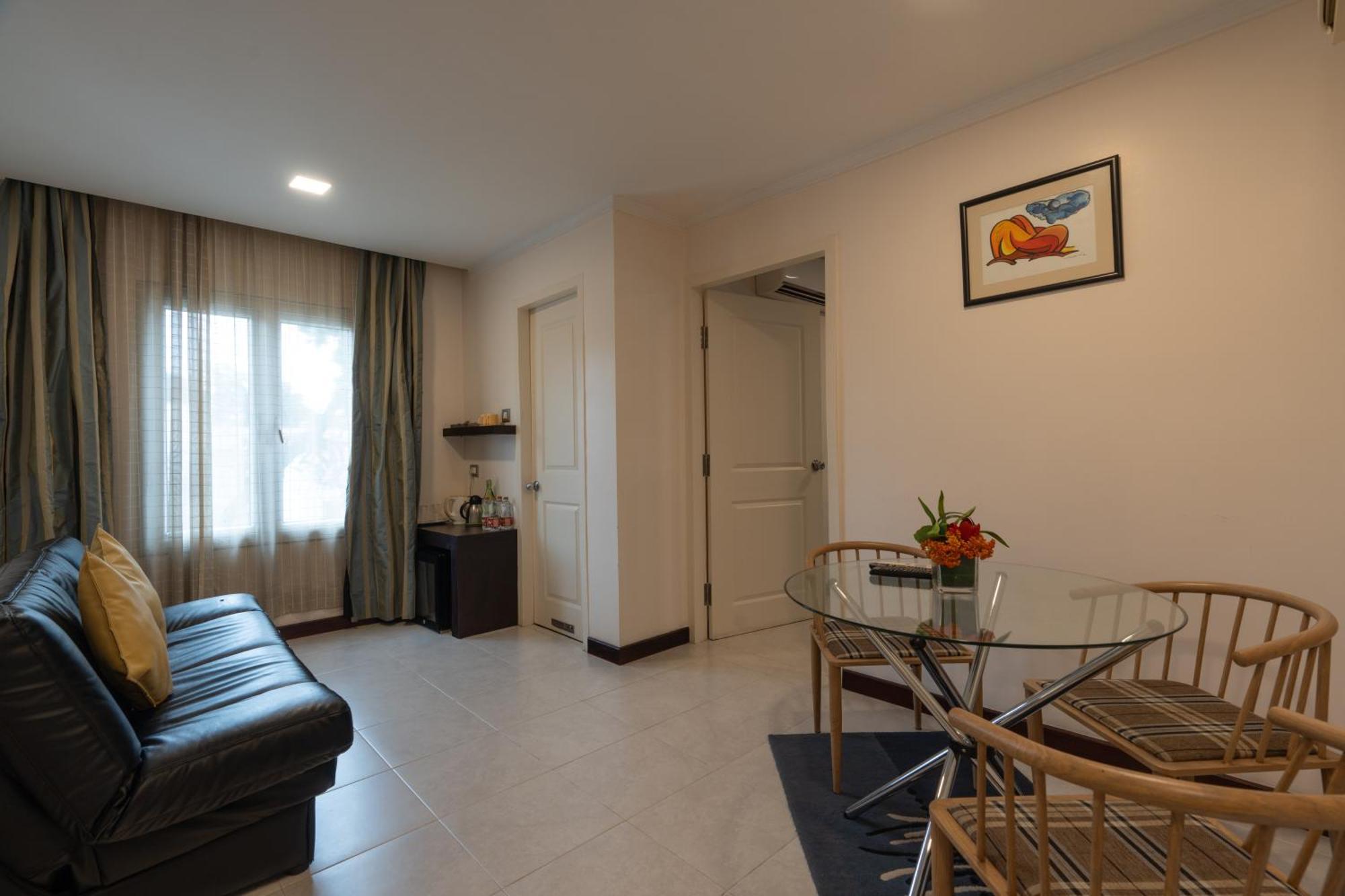 37Th Crescent Hotel Bengaluru Ngoại thất bức ảnh